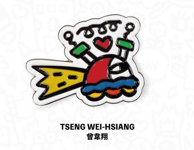 曾韋翔|快樂飛碟金屬徽章